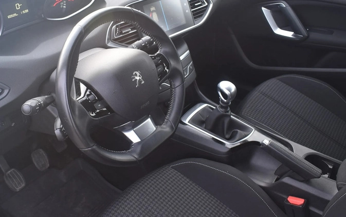 Peugeot 308 cena 49400 przebieg: 100508, rok produkcji 2019 z Wolbórz małe 137